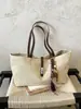 Bolso Tote Vintage Nuevo Otoño/Invierno 2026, Bolso de Mano de Gran Capacidad para Mujer, Bolso de Hombro Simple para el Trabajo, Bolsa de Compras