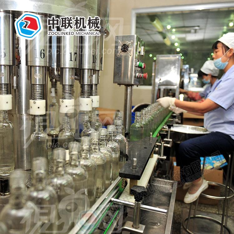 白酒生产线.jpg