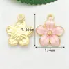 Joyería Xipeng, accesorios de bricolaje, flor perlada, estilo Ins, pendientes clásicos de cinco pétalos, collar, pulsera, colgante, llavero