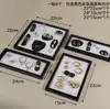 Exhibidor de Joyería Estante para Collares y Pulseras Bandeja Negra y Blanca para Joyería Soporte para Anillos Accesorios de Fotografía para Exhibición de Joyería y Decoraciones