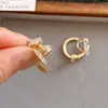 Clip para Oreja Redondo de Zircón Electrochapado en Oro Real de 18K, Sensación de Lujo Ligero y Alta Gama, Clip para Cartílago de Oreja Sin Dolor, Pendientes con Diseño Retro Personalizado