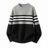 Suéter Cálido de Cuello Alto para Hombre Otoño Invierno 2026 Nuevo Algodón Puro Versátil Holgado Casual Manga Larga Tejido Capa Base