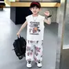 Conjunto de Verão para Meninos 2026 Novo Estilo Colete sem Mangas e Calças Anti-Mosquito Conjunto de Duas Peças Roupas Finas de Verão para Crianças