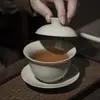 Xícara de Chá Cerâmica de Alta Qualidade com Esmalte de Cinza para Uso Doméstico, Adequada para Conjunto de Chá Gongfu, Infusor de Chá Único Antiescaldante