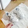Zapatillas de Malla de Estilo Coreano para Niños y Niñas, Moda Versátil, Suela Suave, Antideslizantes, Ligeras, con Velcro, Nueva Colección Primavera y Otoño 2026