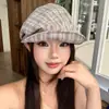 Boina Octogonal Xadrez Retrô Japonês com Botão para Mulheres Moda Estilo Artístico Versátil Afina o Rosto Chapéu de Jornaleiro Pintor