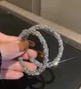 Brincos de Franja Coração Totalmente Cravejados de Diamante Dourados, Toque de Luxo Leve e de Alto Padrão, Brincos de Frente e Verso, Exquisitos, Modernos e Versáteis