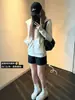 Moletom de Outono para Mulheres 2026 Novo Estilo Primavera e Outono Slim Fit Estilo Americano Jaqueta Cinza com Capuz e Zíper Top