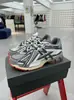 Zapatos deportivos transpirables Putian nb1906 para hombre y mujer en color plateado, gris plateado y azul marino, zapatillas para correr y zapatos de pareja