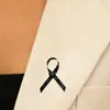 Broche de Fita Rosa com Gotejamento de Óleo Preto Emblema de Liga Metálica Logo de Publicidade de Bem-Estar Público para Cuidados com o Peito Acessórios de Logo