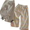 Leggings para Meninas Primavera e Outono Novo Estilo Fino Calças Modernas Infantis Calças Longas Elásticas para Bebê Menina Tendência Cruzada
