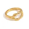 Moda Europeia e Americana Nicho Elegante Popular Anel Aço Inoxidável Banhado a Ouro 18K Simples Espiral Amarrado Anel de Margarida