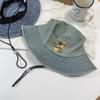 Sombrero de Pescador de Mezclilla Bordado de Oso para Mujer Primavera y Verano Nuevo Estilo Japonés Cabeza Grande Wai Ala Grande Sombra Muestra Cara Sombrero de Cuenca Pequeño