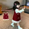 Vestido Colete Forrado com Fleece para Meninas 2026 Novo Estilo Vestido de Primeiro Aniversário Vestido Princesa Estiloso para Criança Vestido de Roupa de Inverno