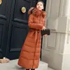 Abrigo de Algodón para Mujer 2026, Estilo Largo por Encima de la Rodilla, Nueva Versión Coreana de Invierno, Corte Ajustado, Engrosado, Cuello Grande de Piel, Chaqueta de Algodón con Relleno Talla Grande