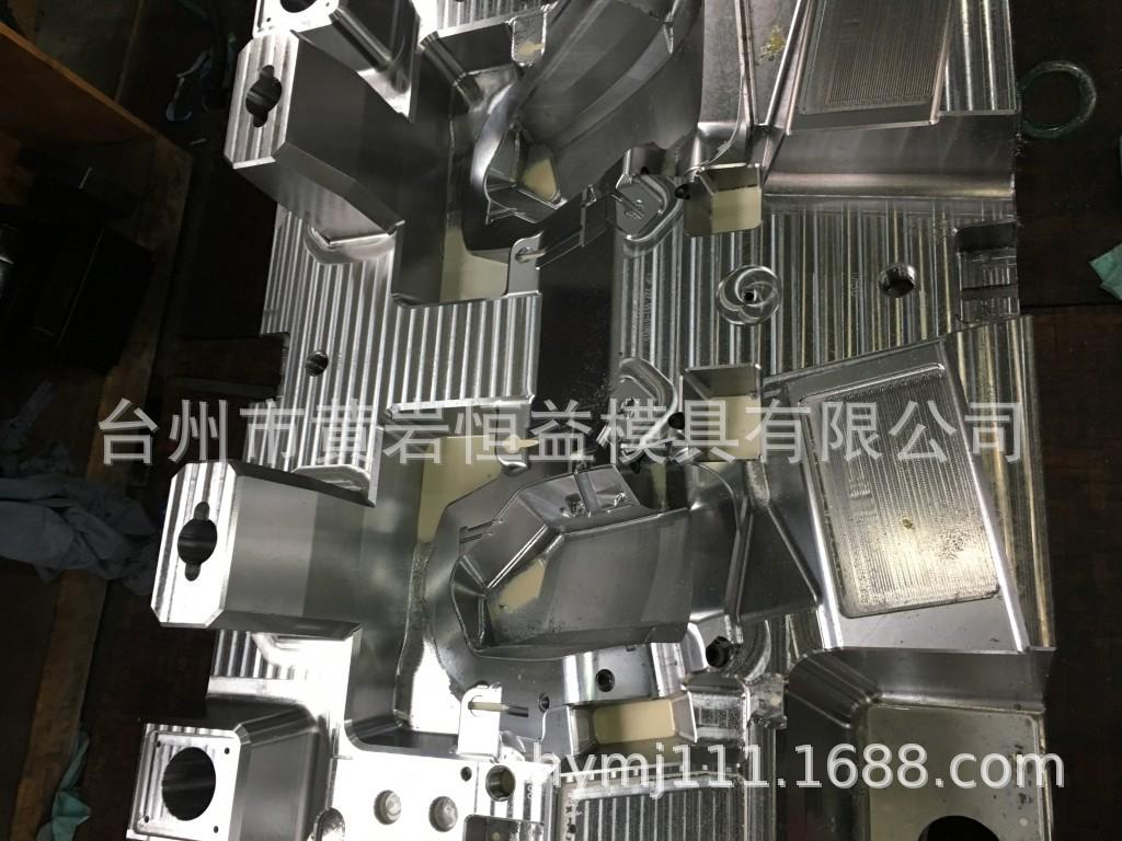 18年模具照片