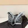 Estilo perezoso bolso pequeño plisado estampado de leopardo para mujer 2026 nuevo bolso de mano retro otoño e invierno sensación de alta gama bolso cruzado con correa ancha