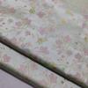 Tecido jacquard de seda dourada com estampa de flor de ameixa e fundo verde claro, tecido tingido em fio para vestido retrô de primavera e outono, cheongsam, roupas, bolsas