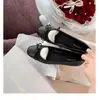 Versión de Piel de Vaca 2026 Nuevo Estilo Primavera y Otoño Punta Cuadrada Lazo Boca Baja Bailarina Exquisita de Perlas Zapatos de Cuero Genuino