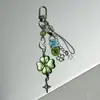 Suerte a la antigua usanzaTrébol de cuatro hojasCordón CCD Corazón de niña con cuentas hechas a mano DIY Encanto de cadena para teléfono Ins