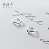 Eloch Plata S925 Simple Estilo Coreano Pequeño Clip para Oreja con Letra V Aretes de Línea Personalizados Sin Agujeros en las Orejas G1453