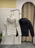 Chaqueta acolchada de algodón ligera transfronteriza para mujer con capucha, prenda exterior casual