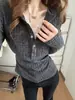 Top de Capa Base con Encaje Patchwork de Cuello en V para Mujer Otoño/Invierno Estilo Coreano Adelgazante Manga Larga Elegante Elástico de Punto Top Interior