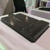 Processamento de Caixas Mecânicas de Fibra de Vidro de Formato Especial, Coberturas Protetoras para Equipamentos Automotivos, Produtos Moldados Grandes para Proteção, Resistência à Corrosão