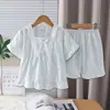 2026 Nuevo Estilo Algodón Nube Pijamas de Niña Verano Delgados Manga Corta Pantalones Encaje Princesa Niña Pequeña Ropa de Casa Conjunto