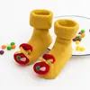 Calcetines de Navidad para Niños Invierno Espesos Calcetines de Toalla con Vuelta Calcetines para Bebés y Niños Pequeños Calcetines de Regalo Muñeco de Felpa