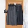 Pantalones de Lana con Bloques de Color de Plátano para Mujer Invierno Nuevo con Felpa Pantalones Casuales de Pierna Ancha Deportivos Sueltos Modernos Versátiles Pantalones Scimitar