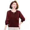 Camisetas de otoño para mujeres de mediana edad y mayores, nuevo modelo 2026, blusa básica de manga larga holgada para cubrir el abdomen para madres, primavera y otoño