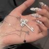 Colar Chave de Diamante Vazado de Zircônia Europeu e Americano Design da Moda Ins Corrente de Lã Sentido de Luxo Leve Sentido de Alto Padrão Colar para Mulheres