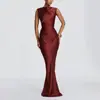 Vestido de Festa Elegante Feminino, Estilo Europeu e Americano Ins, Minimalista, Elegante, Gola Meia-Alta, Caimento Assimétrico, Sem Mangas, Justo, Cauda de Peixe