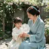 Abanico bordado infantil de estilo tradicional, abanico bordado por ambos lados, abanico de baile de verano con borlas, abanico bordado para disfraz antiguo de mujer Hanfu cheongsam