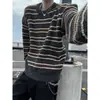 Suéter Retrô Americano Color Block com Listras Gola Redonda para Homens e Mulheres Outono Tendência Marca Cardigan Preguiçoso Solto Modelagem Relaxada Peça de Roupa Externa