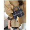 Bolsa de Estampa de Leopardo de Luxo Outono 2026 Nova Moda Retrô Fosca Pequena Quadrada Feminina para Trabalho Ombro Transversal