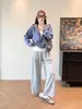 Conjunto Casual: Moletom Curto Azul Haze com Capuz + Calça Jogger Larga Cinza Claro Relaxada 0813a01