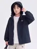 Chaqueta con capucha para niño Estilo Primavera y Otoño 2026 Nueva Ropa Exterior Holgada Estilo Coreano Moderna Parte Superior Chaqueta Cortavientos Infantil Otoño