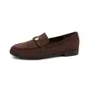 Wei Wei Girl 1257-3 Estilo Old Money Marrom Mocassins Femininos Planos Confortáveis Sapatos Únicos Estilo Britânico Pequenos Sapatos de Couro