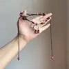 Collar con colgante de flor de rafia y cuentas de madera estilo étnico Cadena para la clavícula de nicho bohemio Cadena para la clavícula de temperamento retro