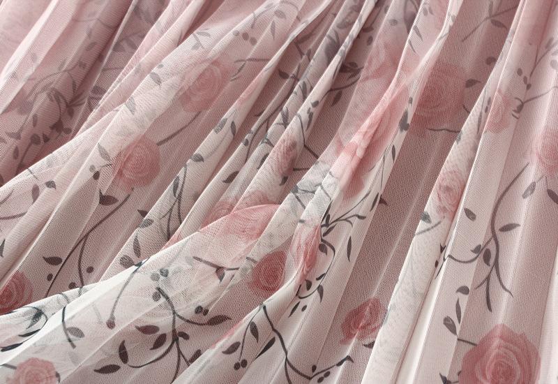 J898