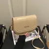 Bolso Cuadrado Pequeño de Moda Bolso Cruzado Versátil Ins Nuevo Bolso de Mujer 2026 Bolso de Hombro Simple de Verano Ligero Estilo Ins