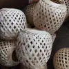 Lanterna Tecida de Bambu Artesanal Cúpula de Gaiola Tecida Estilo Chinês Criativo Retrô Forma de Arte para Casamento Luminária Pendente Personalizada