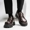 39-44 Primavera y Otoño Nuevos Zapatos de Cuero para Hombre Dedo Gordo Suela Gruesa Estilo Coreano Slip-On Boda Novio Casual Formal Británico