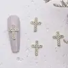 Accesorios para Uñas Cruz de Aleación Transfronteriza con Pedrería Tridimensional, Decoraciones para Uñas de Corazón Hueco de Lujo Ligero, Venta al por Mayor