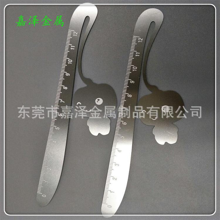 834DED0B1B03A0D5F5C7490EA57E64