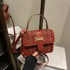 Bolsa quadrada pequena texturizada de cor sólida simples estilo coreano bolsa feminina 2024 outono nova bolsa transversal de estilo ocidental da moda distinta