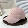 Nueva Marca de Moda Callejera para Mujer Top Suave Bordado Deshilachado Gorra de Béisbol Estilo Coreano Casual Versátil Gorra de Pico para Pareja