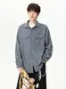 Camisa de manga larga estilo retro americano ctiyboy, top casual de otoño moderno para hombre de corte holgado con cuello, prenda de abrigo